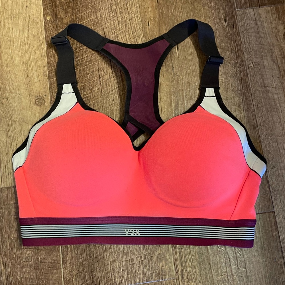 Victoria’s Secret Sports Bra - 34D